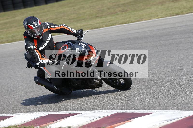 /Archiv-2025/49 26.08.2025 Cornu Master School ADR/gruen-vert/66